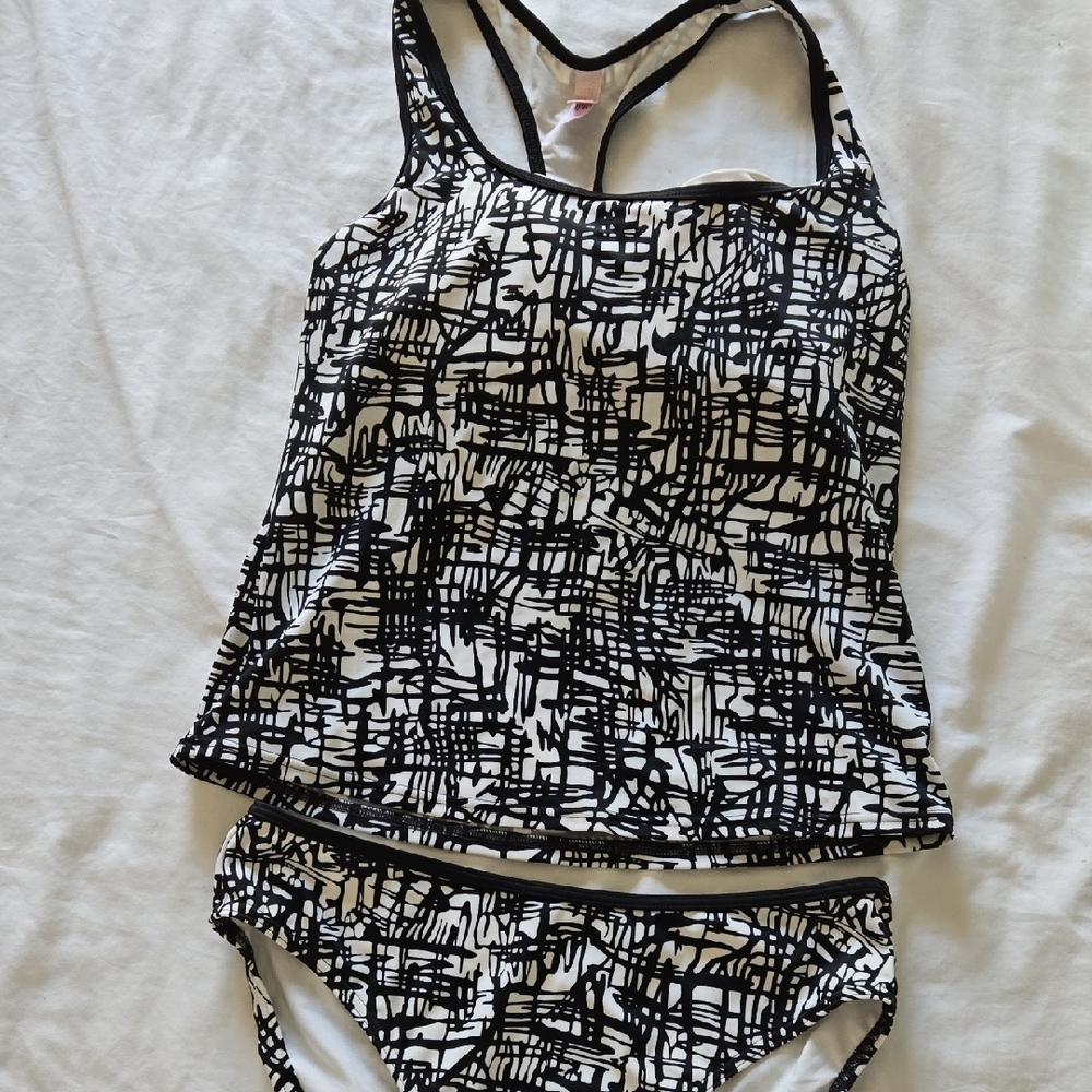 Victoria's Secret Black and White Top